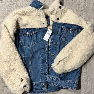 AE Sherpa Jean Jacket